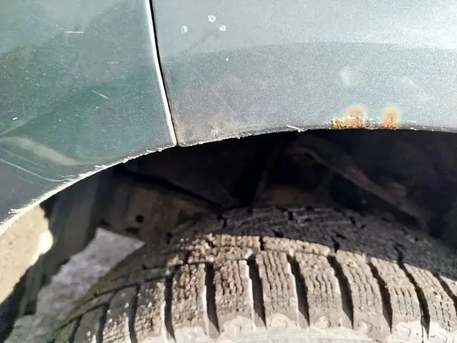 Автомобиль марки NISSAN модель PATHFINDER 2.5 SE 2007 г.в. VIN-номер VSKJVWR51U0251822