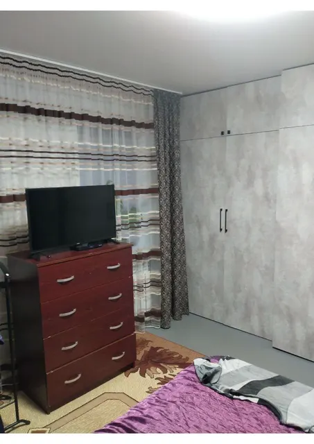 жилой дом (56 кв.м.) + земельный участок (1 500 кв.м.), расположенные по адресу: Российская Федерация, р-н Шпаковский, х Вязники, ул Первомайская, д.43. Кадастровый номер жилого дома: 26:11:031302:4984. Кадастровый номер земельного участка: 26:11:031302:4265.