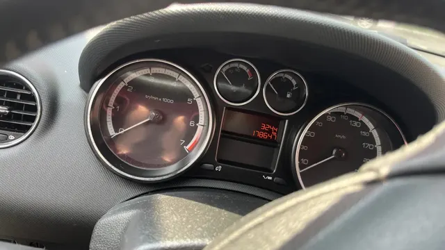 Легковой автомобиль марки: PEUGEOT модель: 408, год выпуска: 2014 г., идентификационный номер (VIN): Z8T4DNFP0EM009676