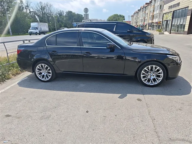Автомобиль марки BMW модель 530Xi 2008 г.в. VIN-номер X4XNV58468CY91484