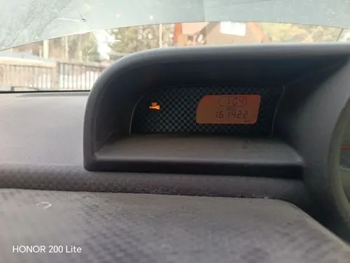 Автомобиль марки TOYOTA модель PORTE 2016 г.в. номер кузова NSP141-8025455.