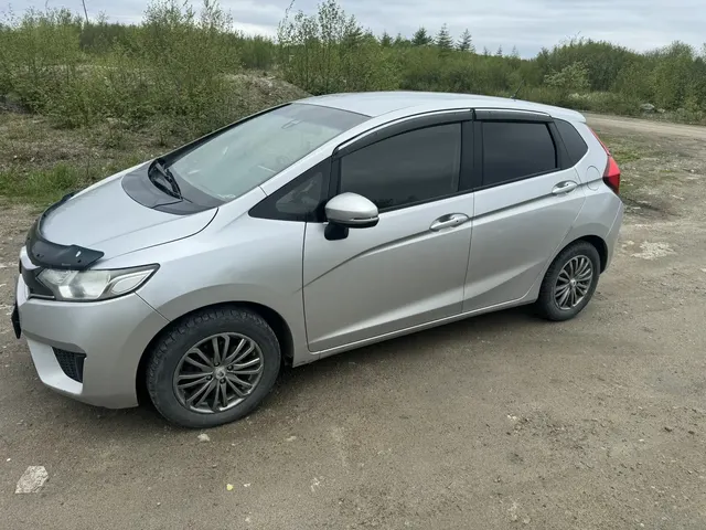 Легковой автомобиль марки: HONDA, модели: FIT, год выпуска: 2016 г., кузов №: GK1-1236237