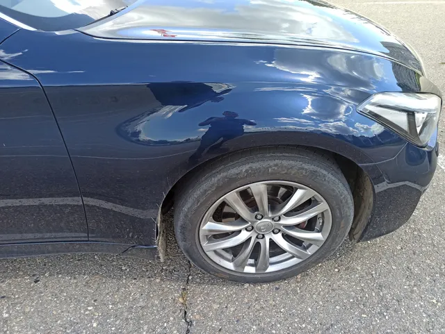 Автомобиль марки INFINITI модель Q70 2015 г.в. VIN-номер JN1BCAY51U0770020