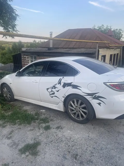 Автомобиль марки MAZDA, модель 6, 2010 г.в., VIN-номер JMZGH128211423321