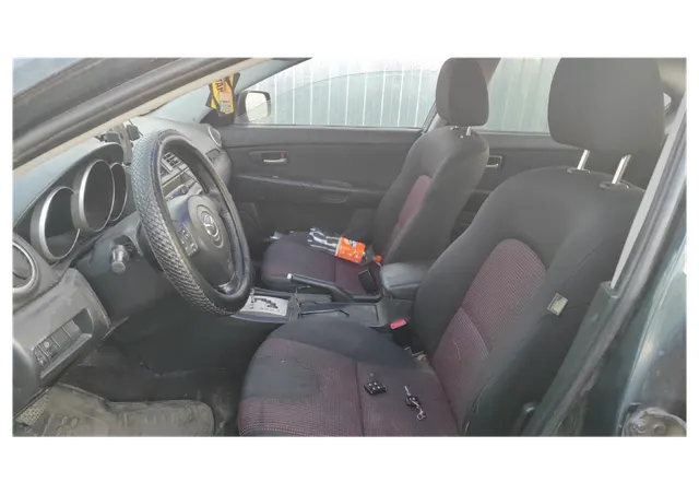 Автомобиль марки MAZDA модель 3 2005 г.в. VIN-номер JMZBK12Z561289570