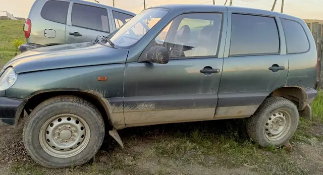 Автомобиль марки CHEVROLET модель Niva 2008 г.в. VIN-номер X9L21230080243549