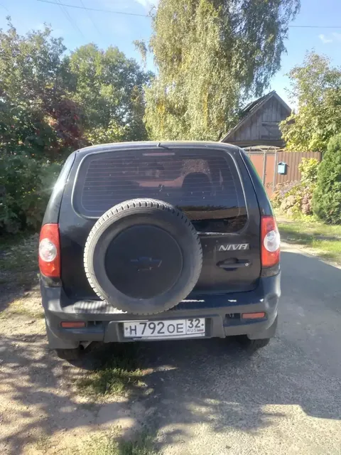 Автомобиль марки CHEVROLET модель Niva 2010 года выпуска VIN Х9L212300A0297707