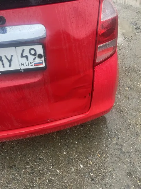 Автомобиль марки TOYOTA модель Ractis 2006 г.в. номер кузова NCP100-0026563
