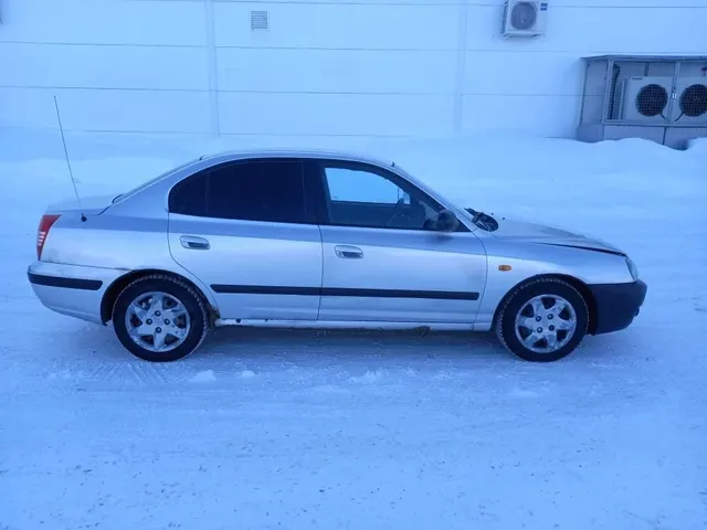 Автомобиль марки HYUNDAI модель Elantra 2005 г.в. VIN-номер KMHDM41BP6U268980