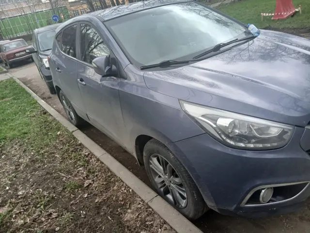 Легковой автомобиль марки: HYUNDAI, модели: IX35, год выпуска: 2014 г., идентификационный номер (VIN): TMAJU81EBFJ662502