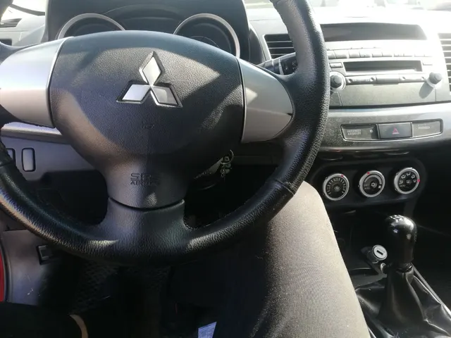 Легковой автомобиль марки: MITSUBISHI, модели: Lancer 2.0, год выпуска: 2007 г., идентификационный номер (VIN): JMBSNCY4A8U002085