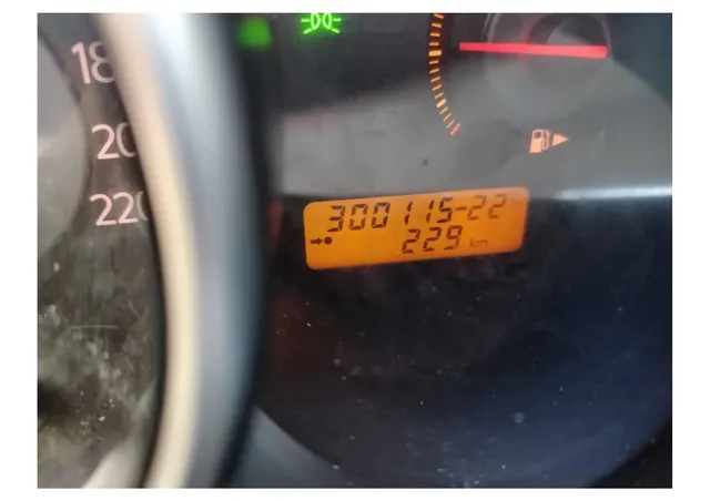 Автомобиль марки NISSAN модель Tiida, 2008 года выпуска, VIN-номер 3N1BCAC11UL448810