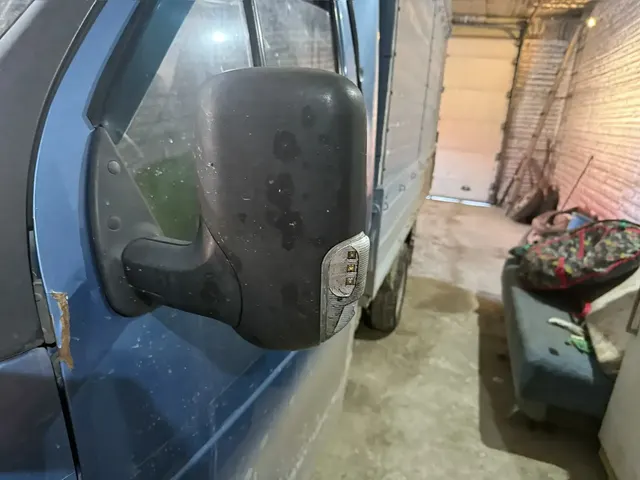 Автомобиль марки ГАЗ модель 3302 2011 г.в. VIN-номер X96330200B2427802