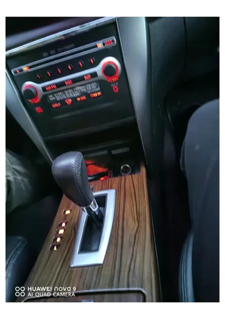 Легковой автомобиль марки: NISSAN, модели: Teana, год выпуска: 2010 г., кузов №: Z8NBBUJ32AS012009, идентификационный номер (VIN):Z8NBBUJ32AS012009