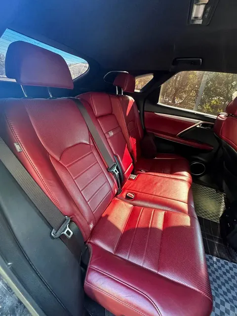 Автомобиль марки Lexus модель RX 2016 г.в. номер кузова AGL25-0005541 (залог в пользу ПАО "Совкомбанк")