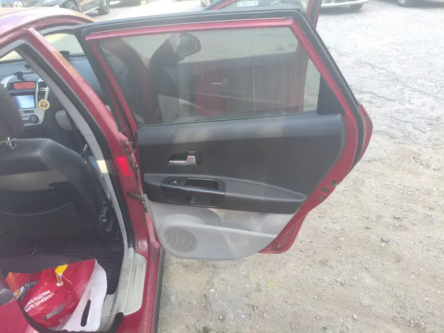 Автомобиль марки KIA модель СD (СЕЕD) 2007 г.в. VIN-номер XWEFF243280000182, является предметом залога ПАО СОВКОМБАНК