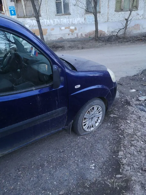 Легковой автомобиль марки: FIAT, модели: Doblo 223AXP1A, год выпуска: 2007г., идентификационный номер (VIN): XU322300070000746, находится в залоге у ПАО «Совкомбанк».