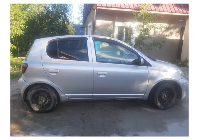 Автомобиль марки Toyota модель Vitz 2001 г.в., номер кузова SCP10-0306664