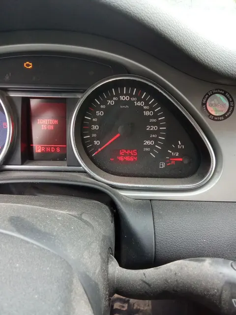 легковой автомобиль марки: AUDI, модели: Q7, год выпуска: 2007., идентификационный номер (VIN) WAUZZZ4L78D035898