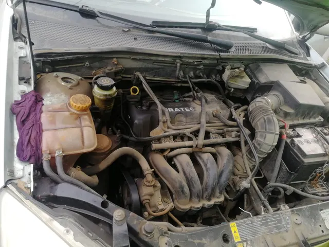 Автомобиль марки ФОРД модель ФОКУС 2004 г.в. VIN-номер X9FFXXEEDF4D3373