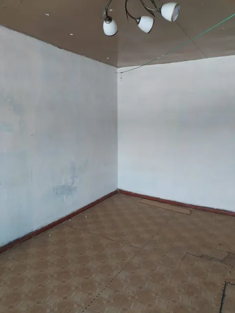 Квартира, общая площадь 31.3 кв.м., расположенная по адресу: 676450, Амурская обл, г Свободный, ул. Шатковская, д. 120, кв. 9, кадастровый номер 28:05:010604:99. Квартира является аварийной и включена в муниципальную программу «Переселение граждан из аварийного жилищного фонда на территории города Благовещенска в 2026 -2028 годах на основании Постановления Администрации города Благовещенска Амурской области от 03.04.2026г. № 1616