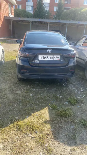 Автомобиль марки TOYOTA модель Yaris 2017 г.в. VIN-номер 3MYDLBYV9HY185270