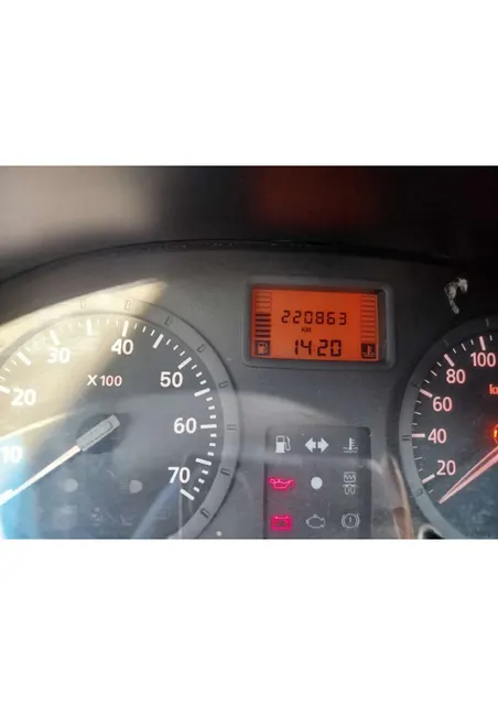 Автомобиль марки RENAULT модель Logan 2006 г.в. VIN-номер X7LLSRAGH6H015881