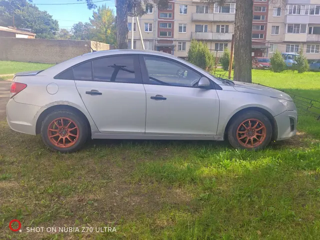 Легковой автомобиль марки: CHEVROLET, модель: KL1J Cruze, год выпуска: 2014 г., идентификационный номер (VIN): XUFJA696JE3044851