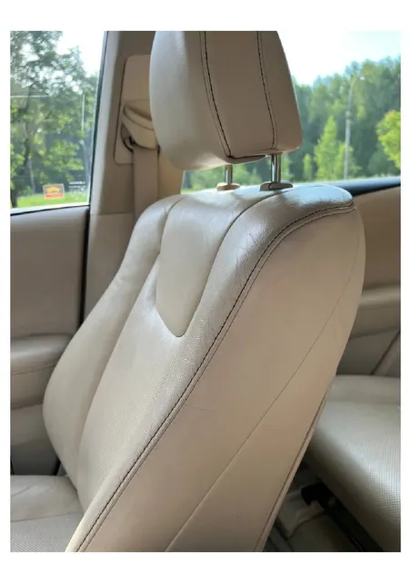 Автомобиль марки Lexus модель RX 270 2012 г.в. VIN-номер JTJZA11A502011952