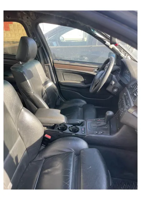 Автомобиль марки BMW модель 320IА 2003 г.в. VIN-номер X4XEV18453EE30916, находится в залоге ПАО "Совкомбанк"