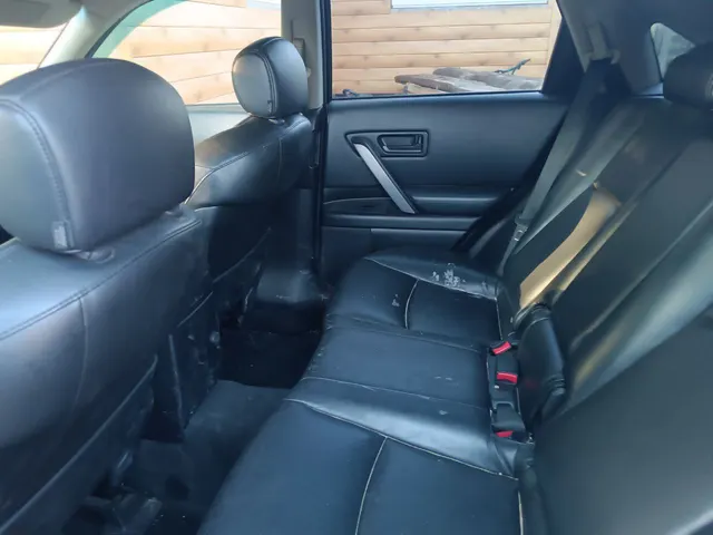 Автомобиль марки INFINITI модель FX35 2005 г.в., VIN-номер JNRAS08W65X207062
