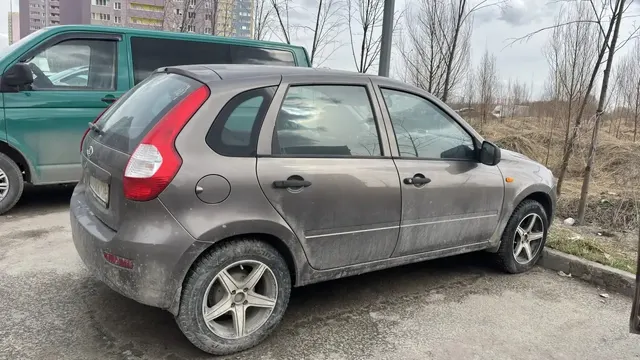 Автомобиль марки Lada модель Kalina 2015 г.в. VIN-номер XTA219210F0048287