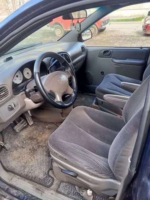 DODGE модели CARAVAN, 2001 г.в., VIN-номер 1B4GP25B51B252510