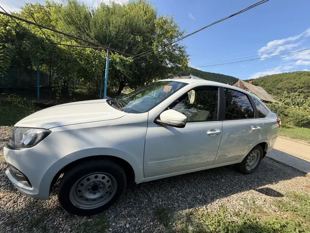 Автомобиль марки LADA, модель Granta, 2024 года выпуска, VIN: XTA219140R0564925