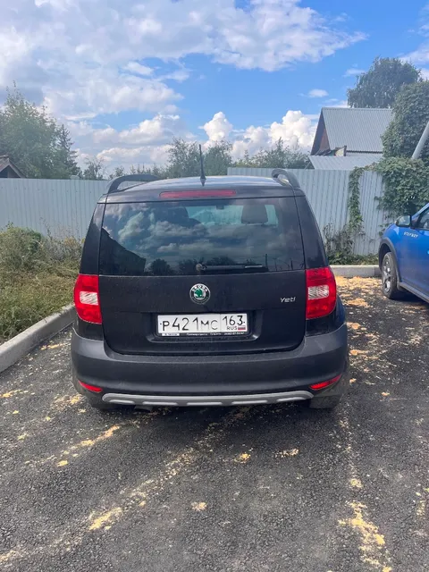 Автомобиль марки SKODA модель Yeti 2012 г.в. VIN номер TMBJF25L1C6085384