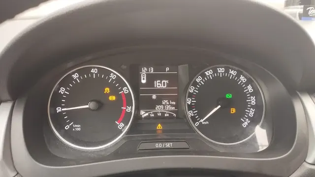 Автомобиль марки ШКОДА модель РАПИД 2016 г.в. VIN-номер XW8AC1NH2GK115427