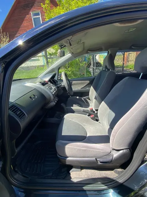 Автомобиль марки HONDA модель FIT 2007 г.в. VIN-номер GD123484258