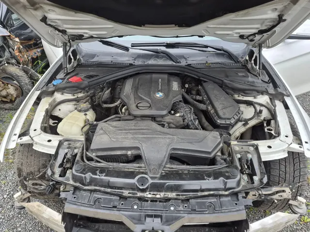 Легковой автомобиль марки: BMW, модели: 320D XDRIVE, год выпуска: 2018 г, идентификационный номер (VIN): X4X8C99420AG37492. Залог ПАО «Совкомбанк».