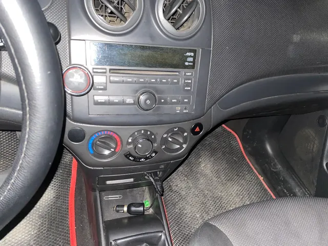 Автомобиль марки CHEVROLET модель Aveo, 2010 г.в., VIN-номер XUUSF69WJA0010540