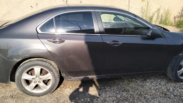Легковой автомобиль марки Honda, модель: Accord, год выпуска: 2008 г., идентификационный номер (VIN): JHMCU26809C200592