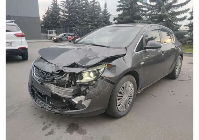 Автомобиль марки OPEL модель Astra 2010 г.в. VIN-номер XUFPE6DJ3B3001240