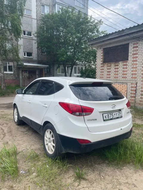 Легковой автомобиль марки: HYUNDAI, модель: ix35, год выпуска: 2012г., идентификационный номер (VIN): TMAJU81BBDJ370781
