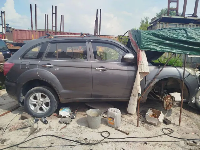 Автомобиль, марки: LIFAN, модели: 215800 (X60), год выпуска: 2014 г., идентификационный номер (VIN): X9W215800E0021953