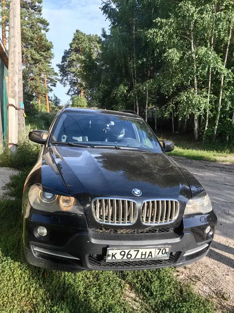 Автомобиль марки BMW модель X5 2009 г.в.