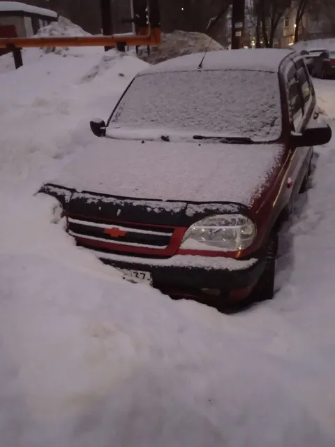 Автомобиль марки CHEVROLET модель Niva 2007 г.в. VIN-номер X9L21230070183777
