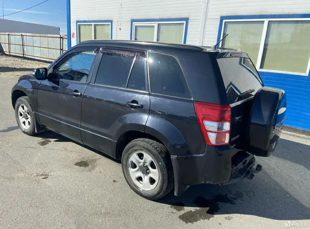 Автомобиль марки SUZUKI модель 2011 г.в. VIN-номер JSAJTD54V00633376, цвет ЧЕРНЫЙ, мощность двигатель л.с (кВт): 140 (103), экологический класс ЧЕТВЕРТЫЙ, тип двигателя БЕНЗИНОВЫЙ, разрешенная максимальная масса: 2070, масса без нагрузки: 1608, объем двигателя: 1995. Залоговое имущество ПАО СОВКОМБАНК.