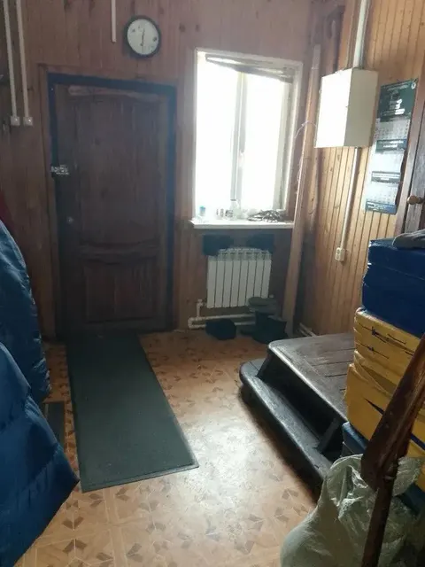 здание, общая площадь 136.1 кв.м., расположенное по адресу: 152150 Ярославская область, г.Ростов, ул.Ростовская, д.42, кадастровый номер 76:19:010101:662, земельный участок, расположенный по адресу: 152150 Ярославская область, г.Ростов, ул.Ростовская, д.42, кадастровый номер 76:19:010326:132