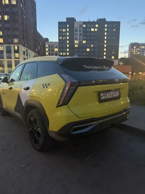 Автомобиль марки GEELY модель ATLAS 2024 г.в. VIN-номер LB3FX1S65RB053572