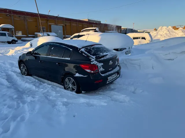 Автомобиль марки CHEVROLET модель Cruze 2012 г.в. VIN-номер XUFJA685JC3053287