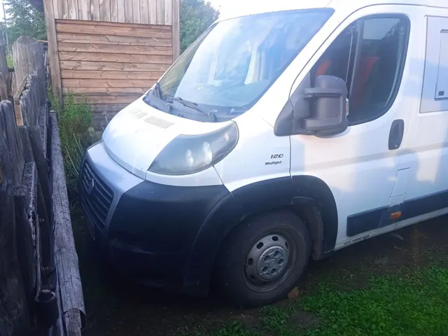 автомобиль марки FIAT модель FST613 2012 г.в. VIN-номер XUSFST613C0000757
